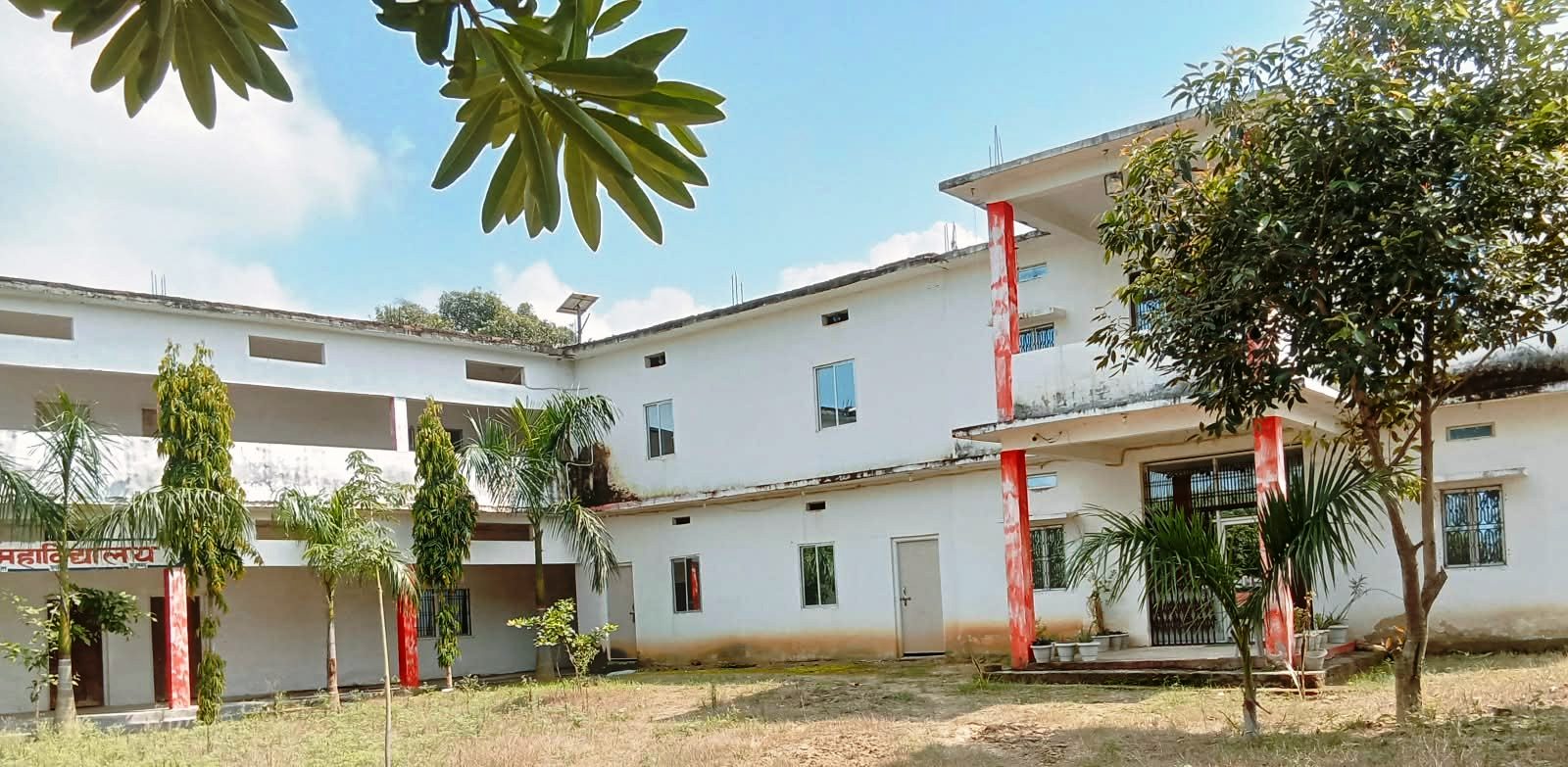 BABU RAMANAND SINGH MAHILA MAHAVIDYALAYA KOTA UNCHUAN, AZAMGARH (U.P.)	